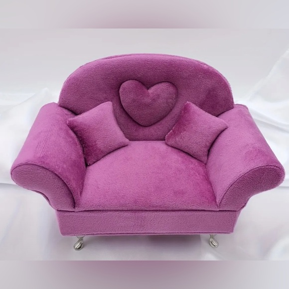 Jewelry Organizer Furniture-Style Chair. Pink Plush with Cushions. - Picture 3 of 9